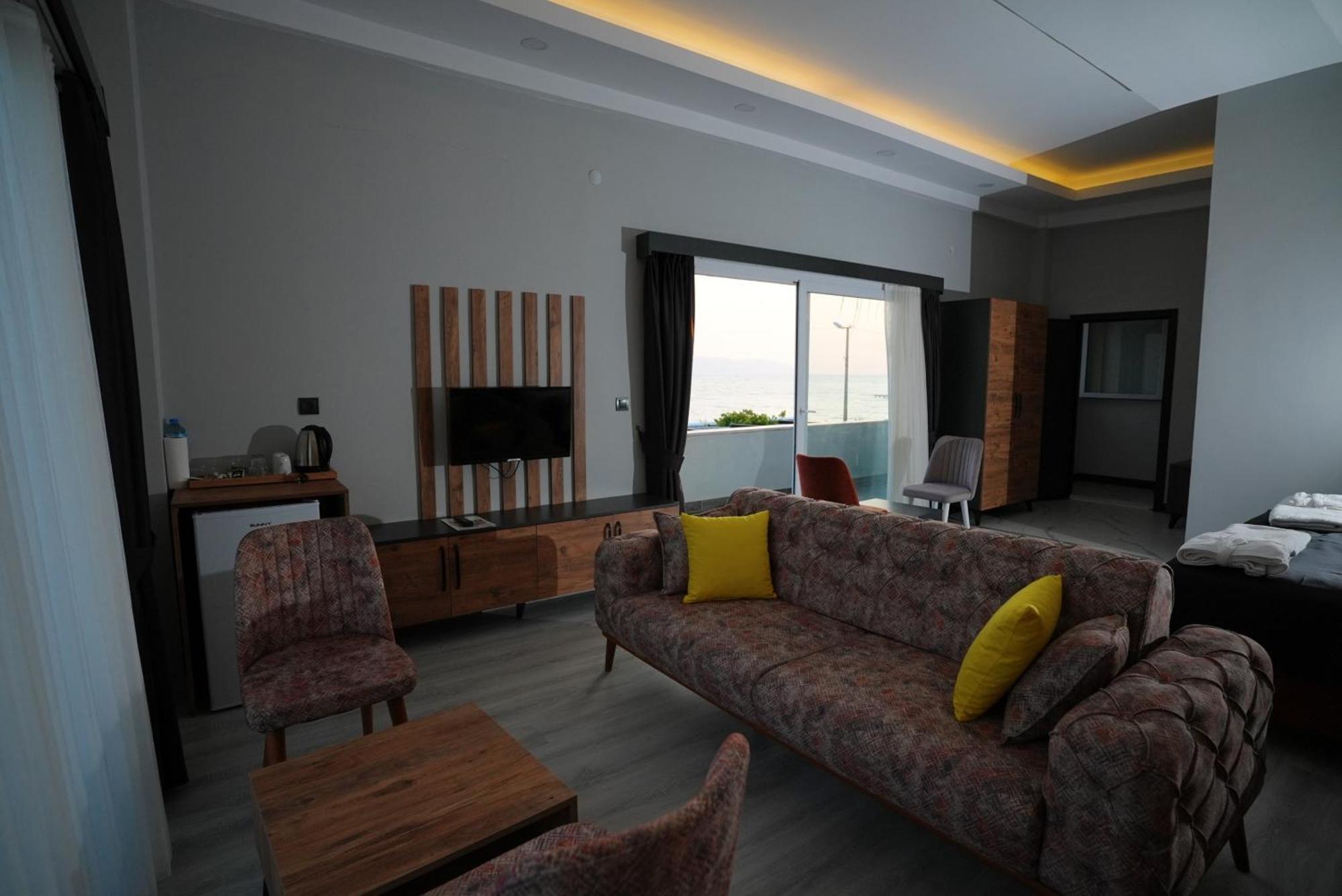 Villa Sevilla Kusadasi Exterior foto