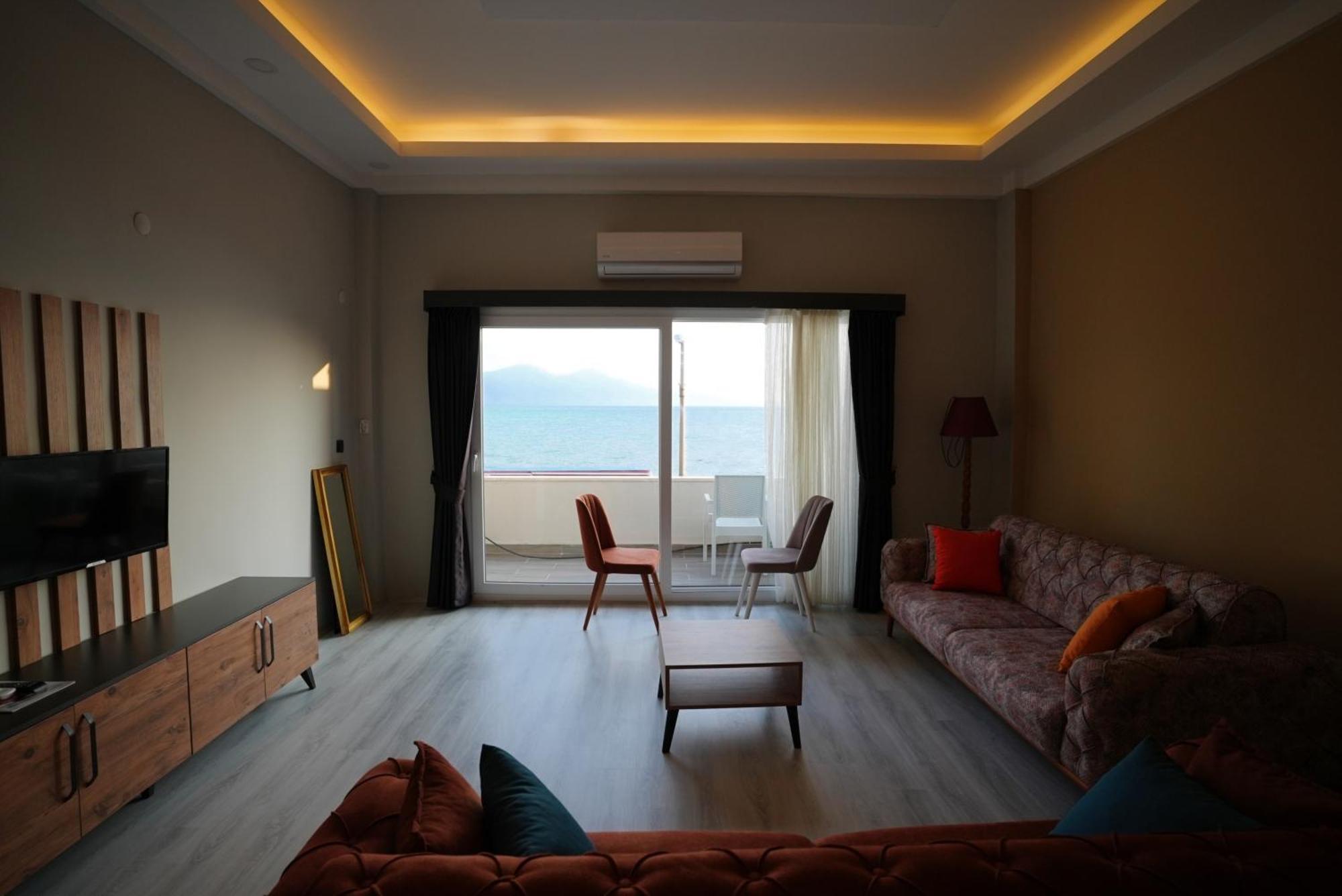Villa Sevilla Kusadasi Exterior foto