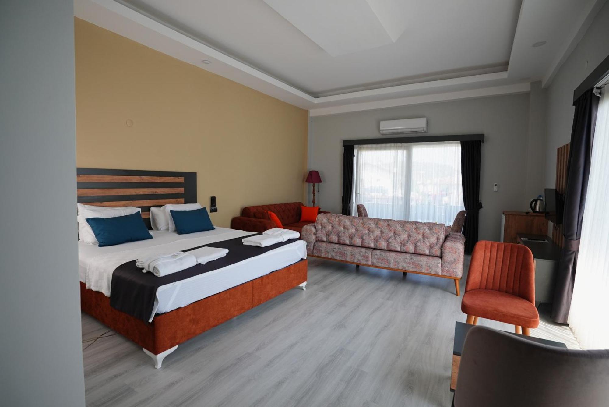 Villa Sevilla Kusadasi Exterior foto