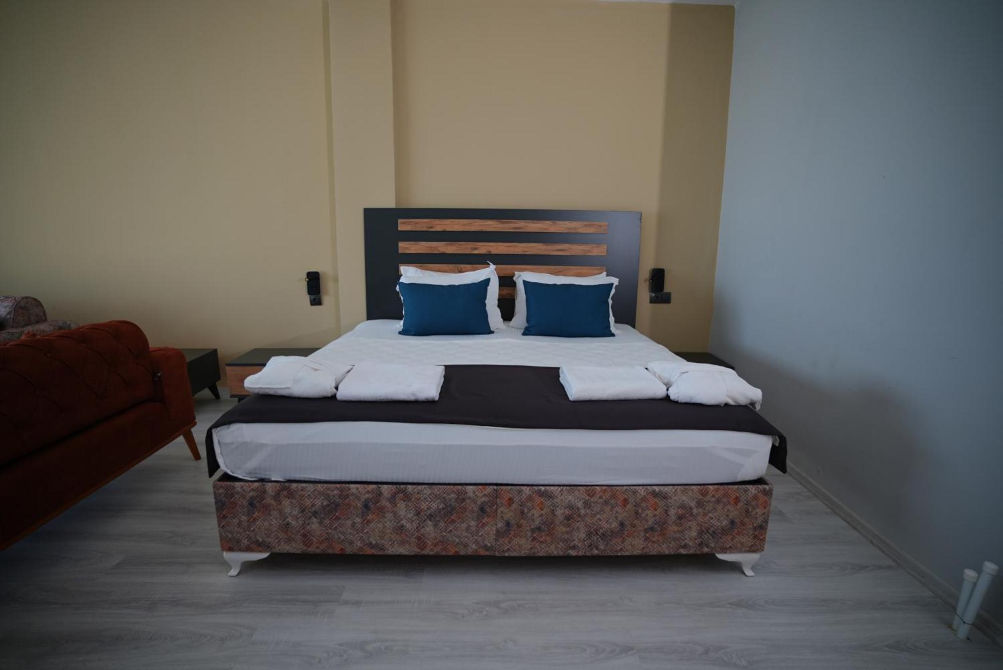 Villa Sevilla Kusadasi Exterior foto