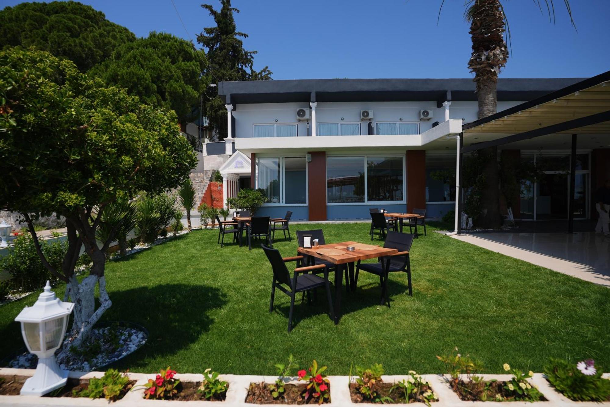 Villa Sevilla Kusadasi Exterior foto
